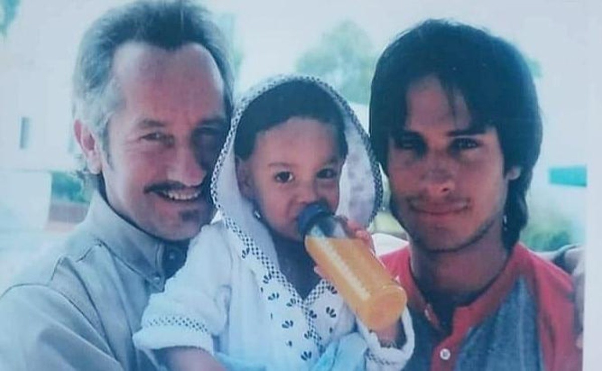 Hermanastro de Gael García revela que sufrió maltratos en anexo