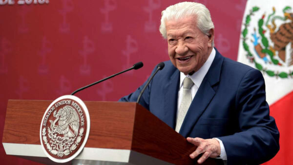 Ignacio López Tarso quiere celebrar sus 100 en el escenario