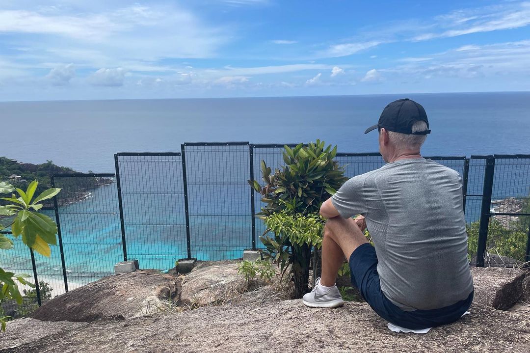 Jorge Ramos da positivo a Covid-19 tras vacaciones en África