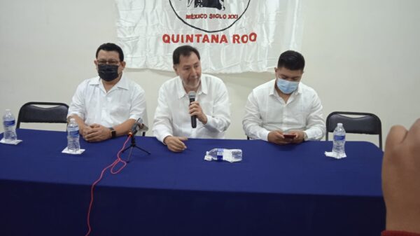 Rechaza Fernández Noroña acatar protocolo sanitario en Quintana Roo