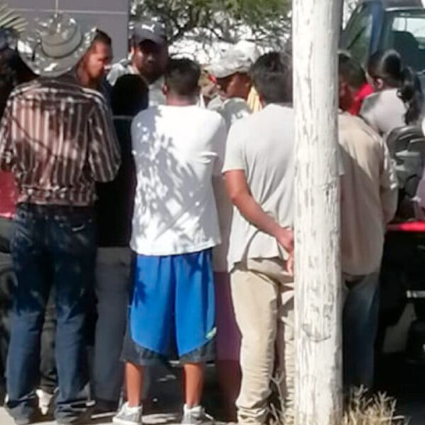 Pobladores casi linchan a delincuente por apuñalar a tendero