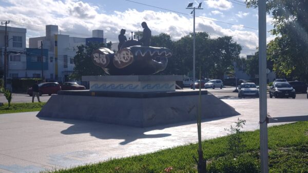 Vandalizan en Cancún monumento en honor a los médicos