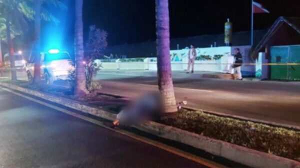 Motociclista se estrella en zona hotelera de Cancún y muere