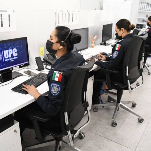 Con tecnología de punta, la Unidad de Policía Cibernética protege a la gente