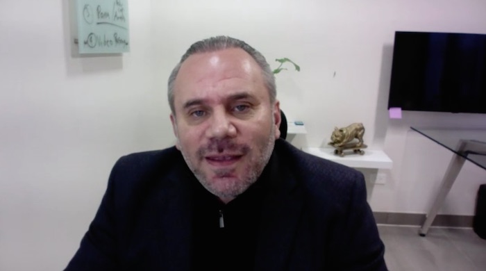 Los denunció el empresario Raymundo Ramírez Pompa, llevó el caso ante la UIF, el SAT, y busca que la FGR atraiga las investigaciones al señalar la que la Fiscalía local y el Poder Judicial del estado están coludidos.