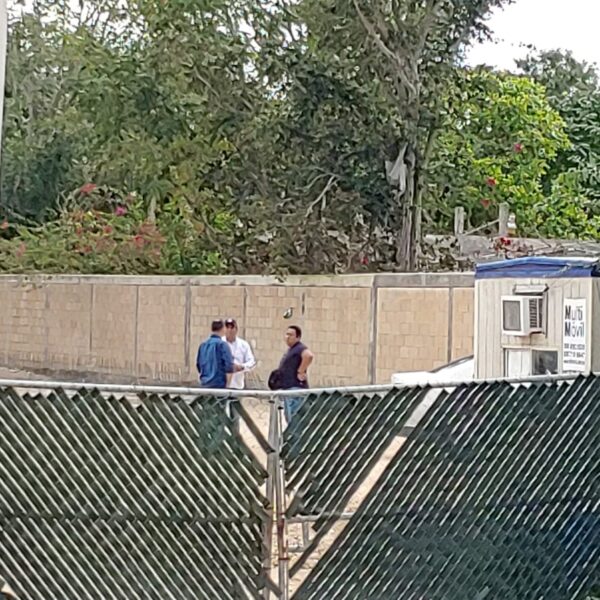 Reportan robo de nómina y una camioneta en la SM-307 en Cancún