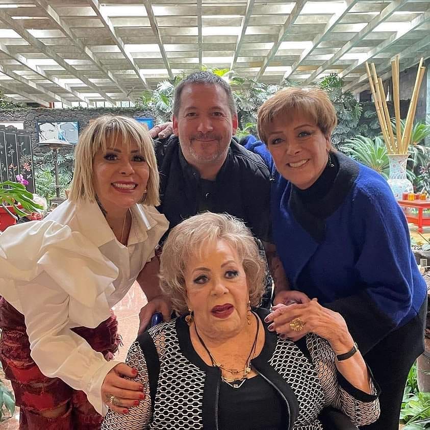 Silvia Pinal ya está libre de Covid-19