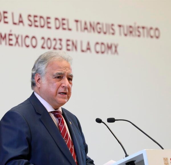 Presume Sectur la creación de 72 rutas aéreas internacionales