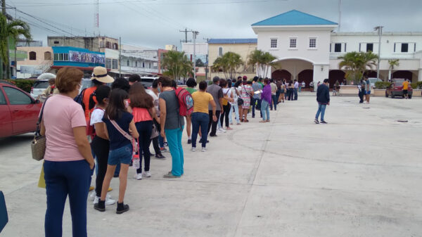 Vacunará Belice contra el covid-19 a menores de Quintana Roo