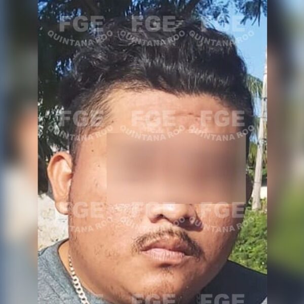 Detienen en Cancún a sujeto con 300 dosis de droga.