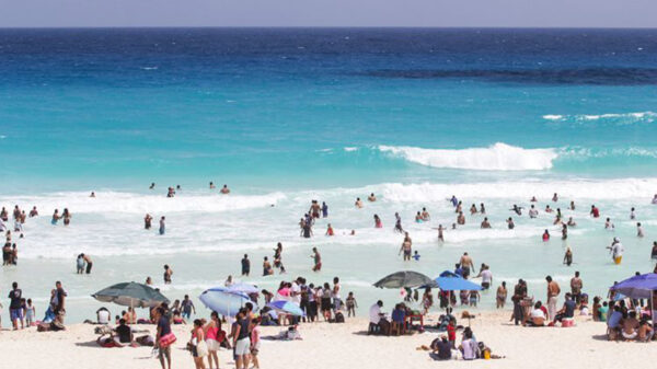 Se preparan destinos de Quintana Roo para el primer puente turístico.