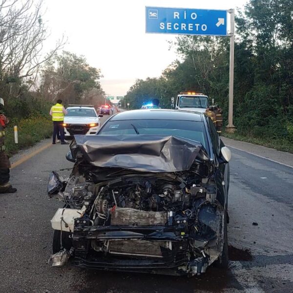 Nuevo accidente en la autopista Mérida-Cancún deja dos lesionados
