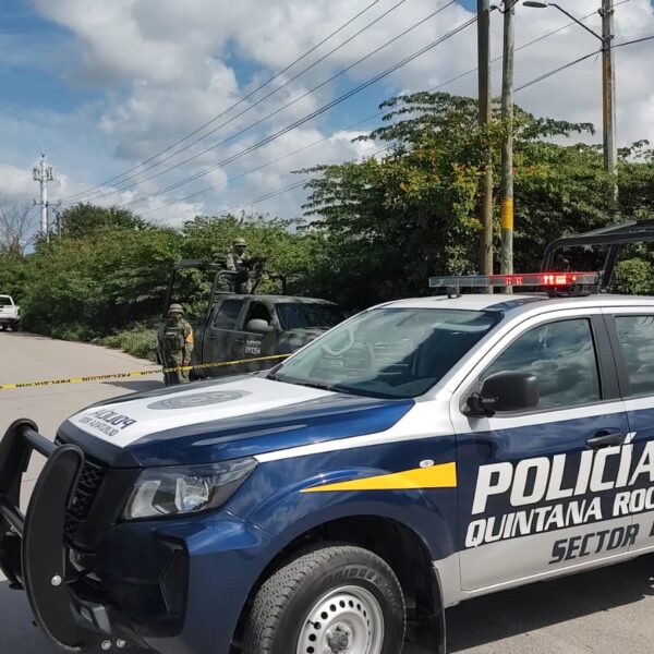 Localizan un cuerpo embolsado en Villas Otoch Paraíso (VIDEO).