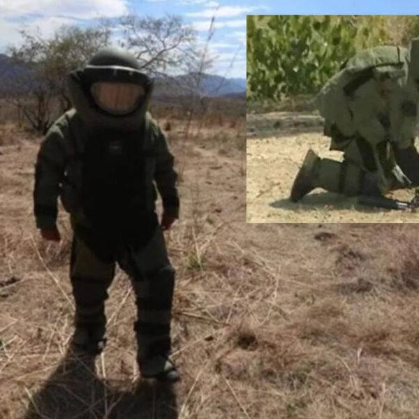 Unidad anti bombas de Sedena desactiva campos minados por el CJNG en Michoacán
