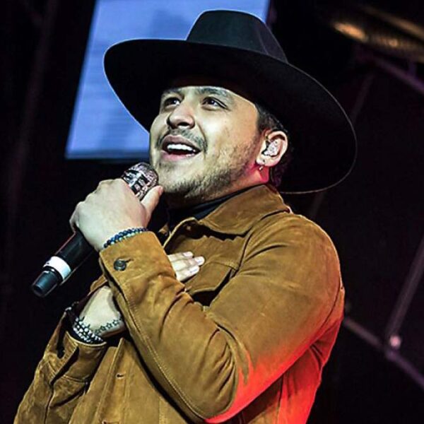 Christian Nodal es demandado por la disquera Universal por fraude