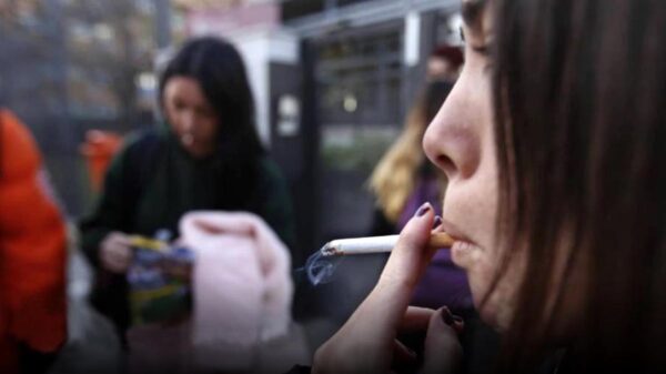 Endurecen en México leyes sobre consumo de cigarros