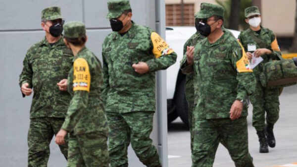 Oferta Sedena empleos a civiles hasta por 35 mil pesos