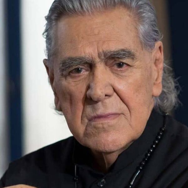 Eric del Castillo se realiza exámenes médicos tras operación de su hija Verónica