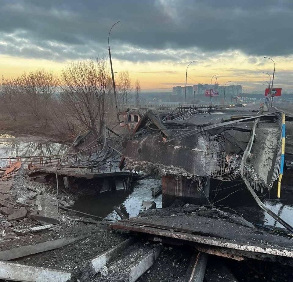 Reportan explosión en edifico cercano a embajada de México en Ucrania; el canciller reconoció a Olga Beatriz García su gran apoyo.