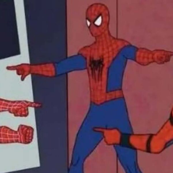 Holland, Garfield y Maguire recrean famoso meme de Spider-Man