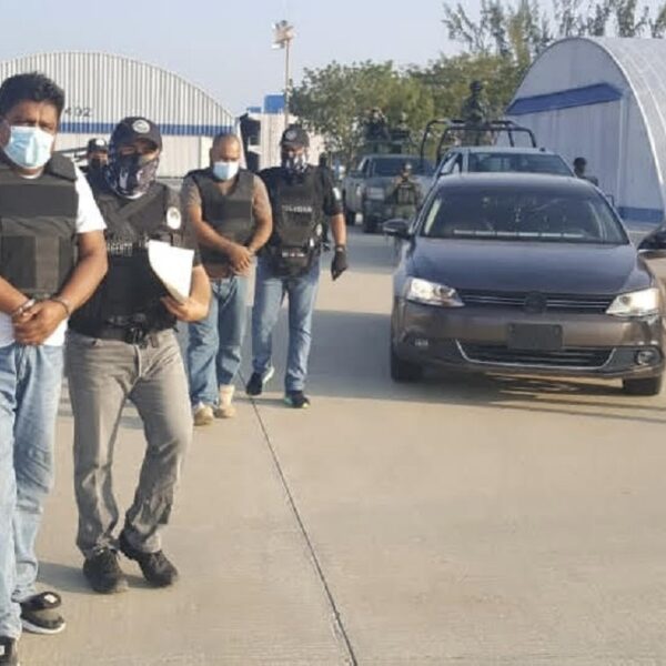Homicidas de Heber López son trasladados a capital de Oaxaca
