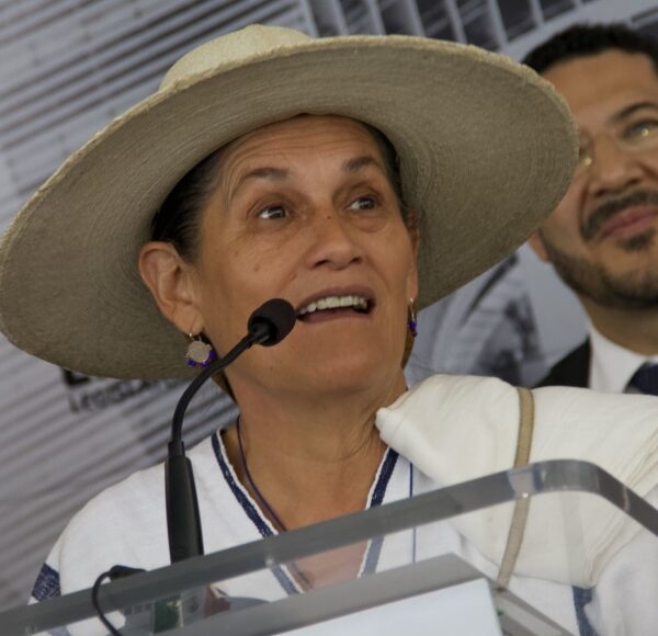 Rechaza Panamá a Salmerón como embajador; iría Jesusa Rodríguez