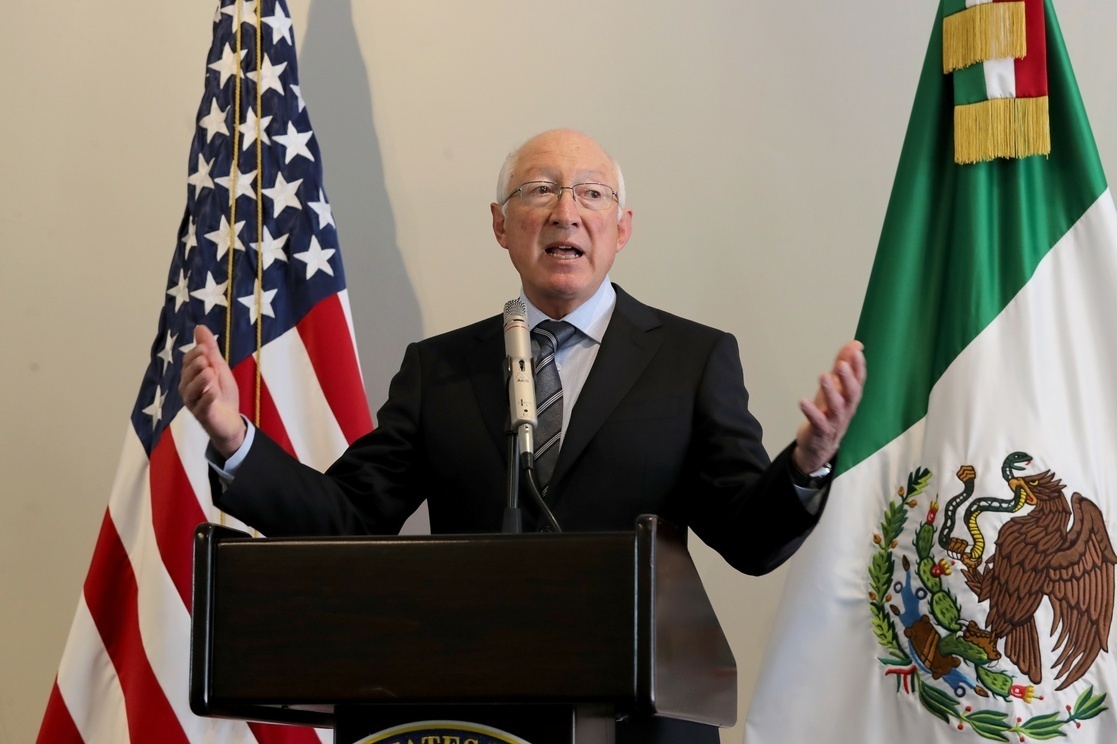 Ken Salazar, embajador estadounidense en México.