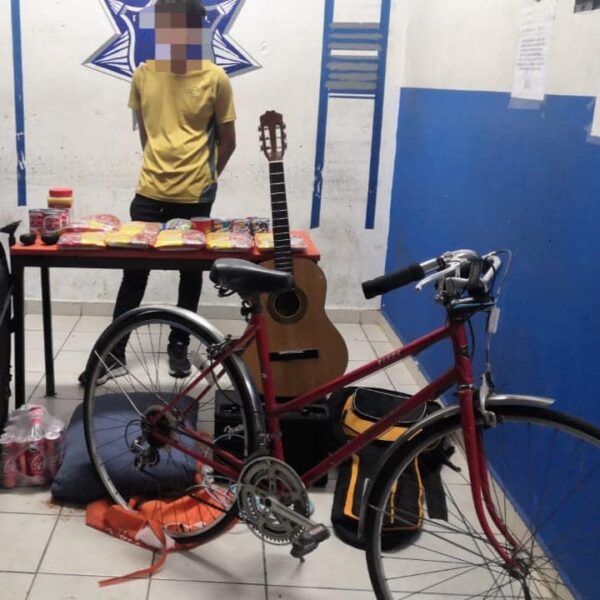 Menor se metió a robar en restaurante de Playa del Carmen.