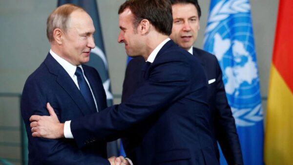 Posible, “avanzar negociaciones” de paz entre Rusia y Ucrania: Macron