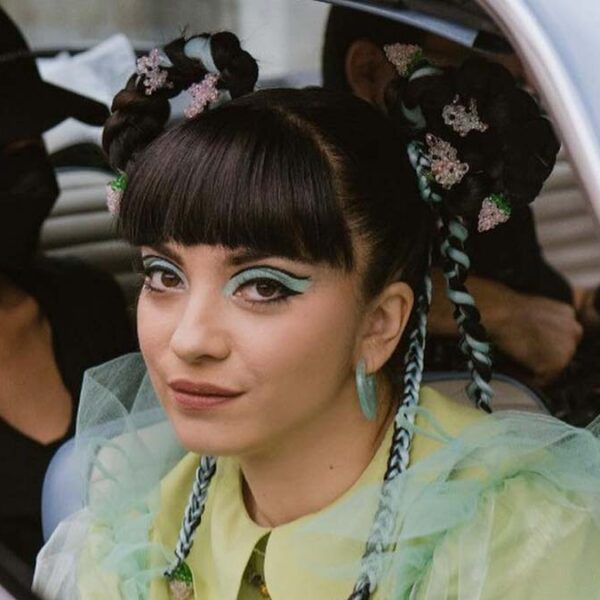 Mon Laferte presenta por primera vez a su bebé 'Joel'