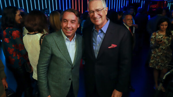 Televisa y TV Azteca pagarán obligaciones fiscales: AMLO