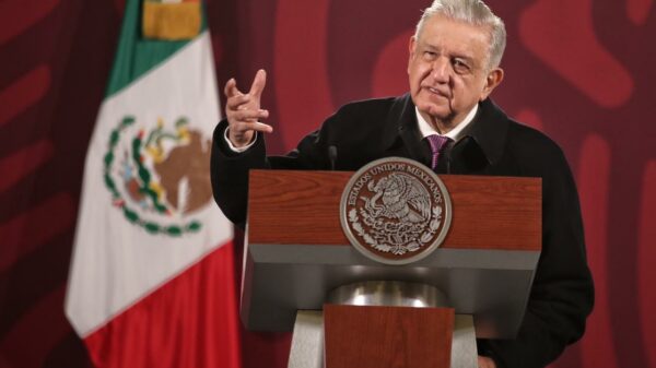 Advierte AMLO que pregunta de revocación es confusa