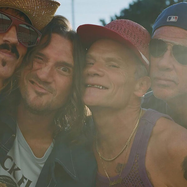 Red Hot Chili Peppers presenta su nuevo álbum "Unlimited Love"