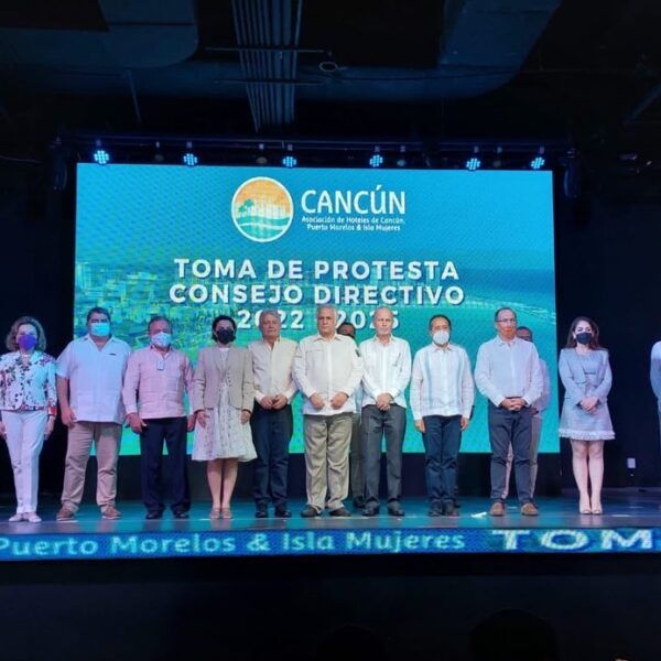 Asume Jesús Almaguer Salazar presidencia de la AHCP&IM.