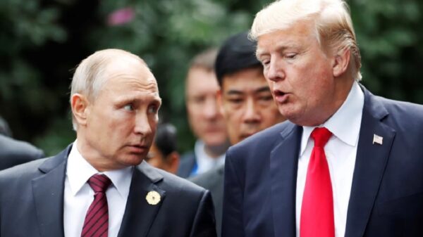 Trump defiende a Putin y pide que EU envíe tropas a la frontera con México