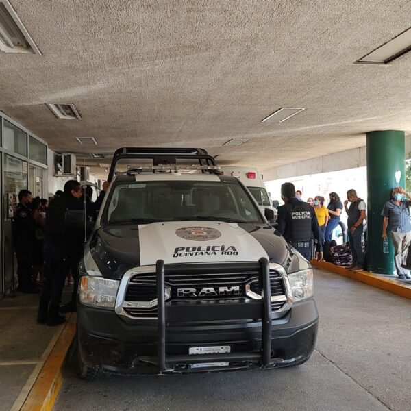 Balean a un cobrador colombiano de 'gota a gota' en Cancún (VIDEO).