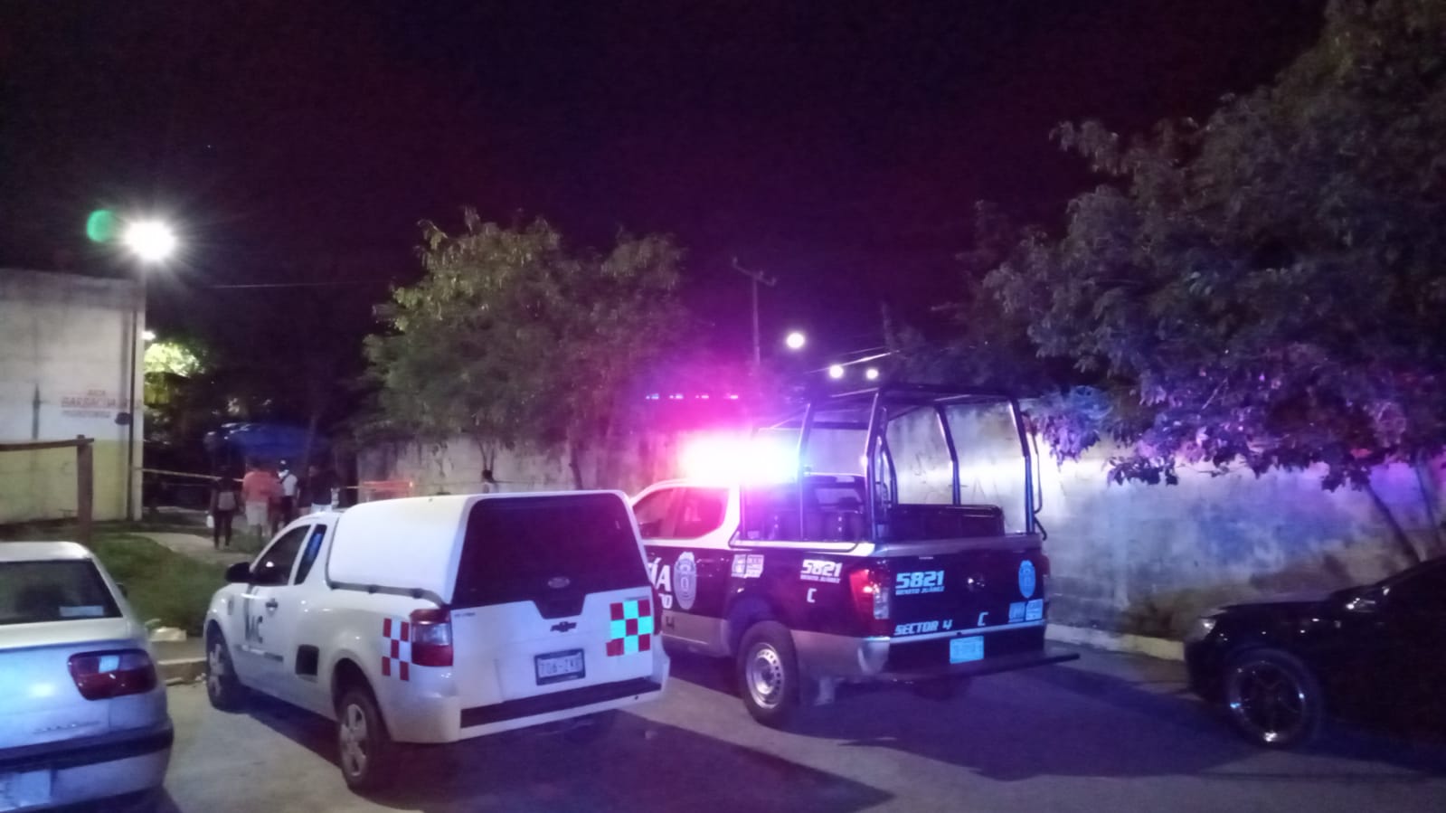 Se perpetra otra ejecución en Villas Otoch Paraíso; un sujeto recibió varios impactos de bala del calibre .9 milímetros.