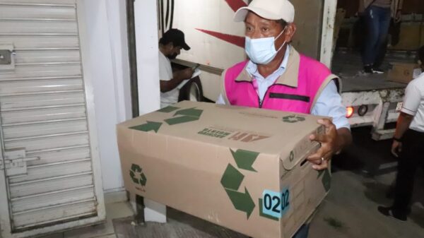 Recibe INE Quintana Roo material electoral para Revocación de Mandato.