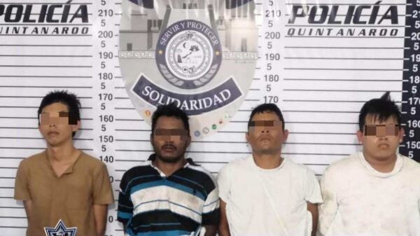 Frustran robo de caja fuerte de gasera en Playa del Carmen.