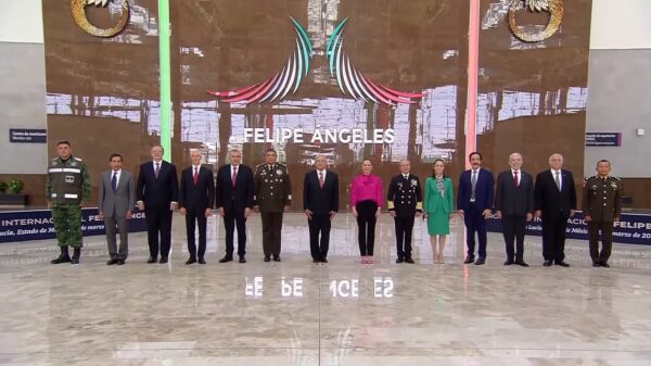 AIFA es “misión cumplida”, dice AMLO tras magna inauguración