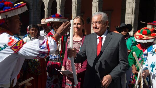 Proteger sitios sagrados de los wixárica, compromiso de AMLO