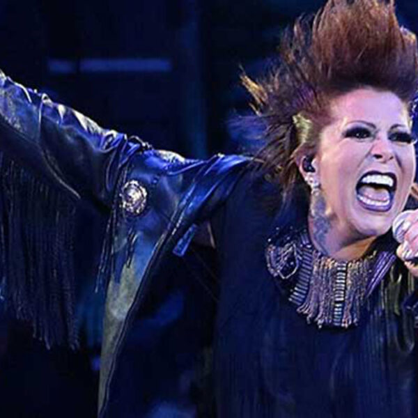 Acusan a Alejandra Guzmán de despedir injustificadamente a integrantes de su banda