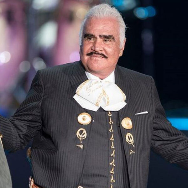 Acusan a Vicente Fernández de haber truncado carreras artísticas de rancheros