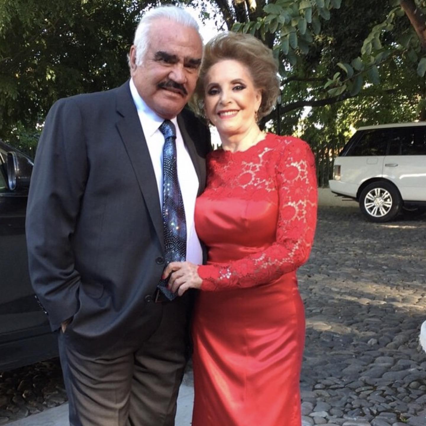 Acusan a Vicente Fernández de haber truncado carreras artísticas de rancheros