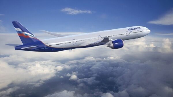 Aeroflot cancela sus vuelos; repatriará en 3 viajes a rusos en Cancún