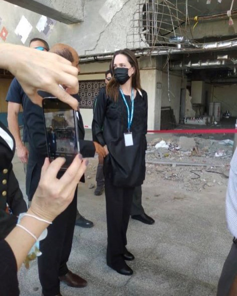 Angelina Jolie visita Yemen y pide ver más allá del conflicto en Ucrania