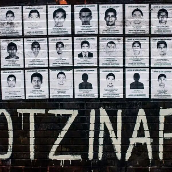 Ejército infiltró a estudiantes de Ayotzinapa, “contrainsurgencia”