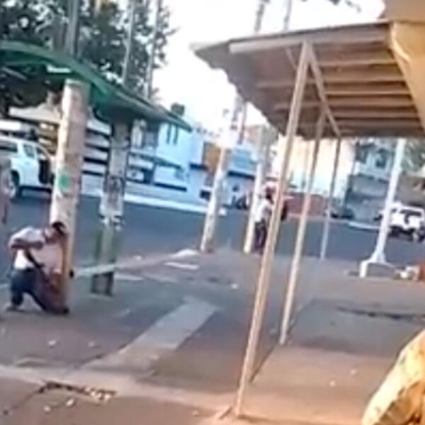 Balacera entre sicarios y policías siembra el terror en Colima