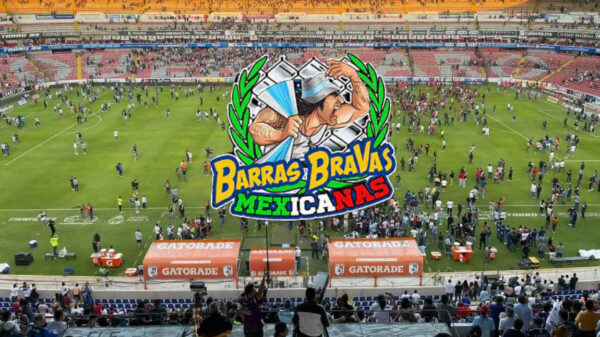 Barras bravas lejos de desaparecer, son parte del negocio de los dueños
