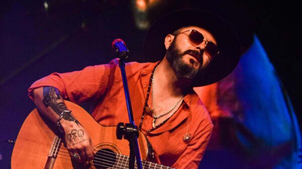 Cancelan concierto de Edgar Oceransky tras acusaciones de acoso